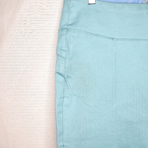 Diane Gilman DG2 suddenly slim jeans. Aqua blue, bootcut, Size Large. - Picture 12 of 13